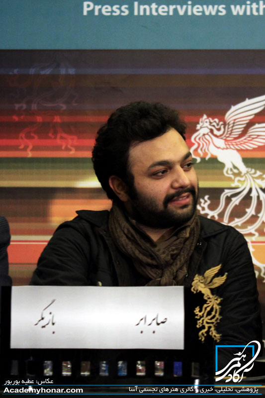 گزارش تصویری از نشست «برف روی کاج ها» ساخته پیمان معادی