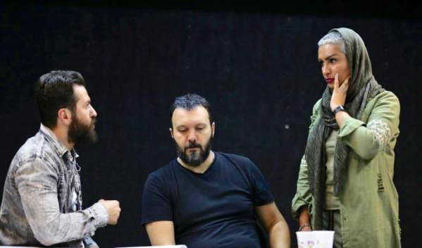 نمایش ماربازی